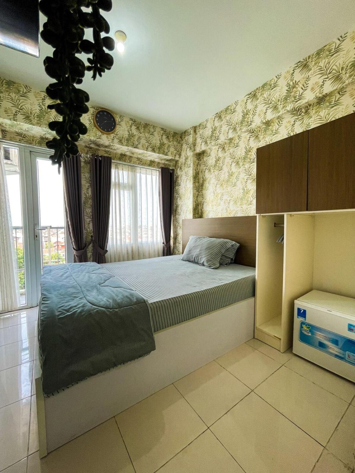 Apartemen Metropolitan Park Berkasi With Pool & Wifi *